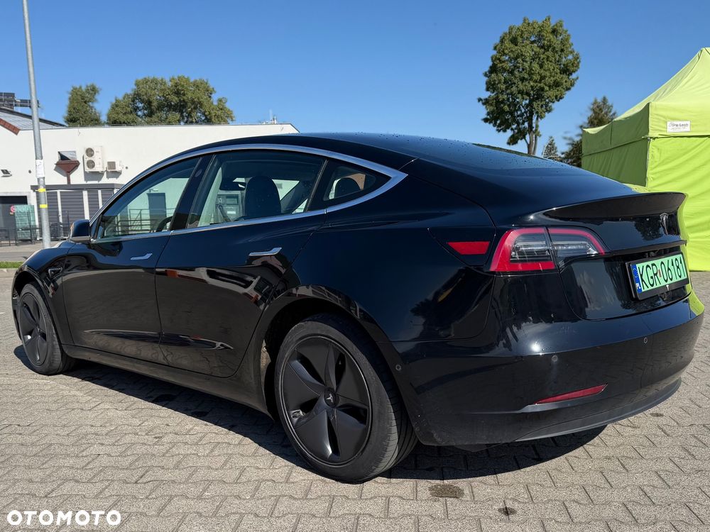 Tesla Model 3 Long Range RWD - 4