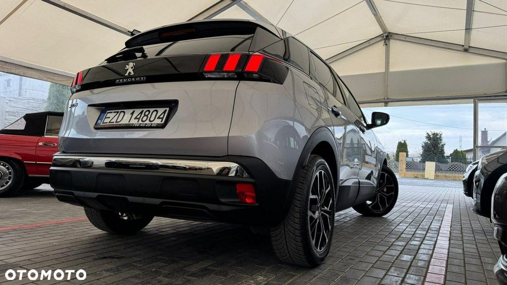 Peugeot 3008 1.2 PureTech Road Trip S&S - 28