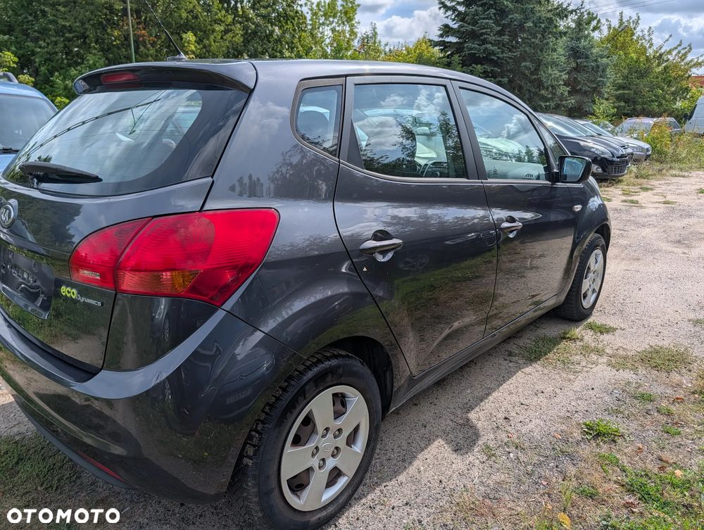 Kia Venga 1.4 CRDi L - 6
