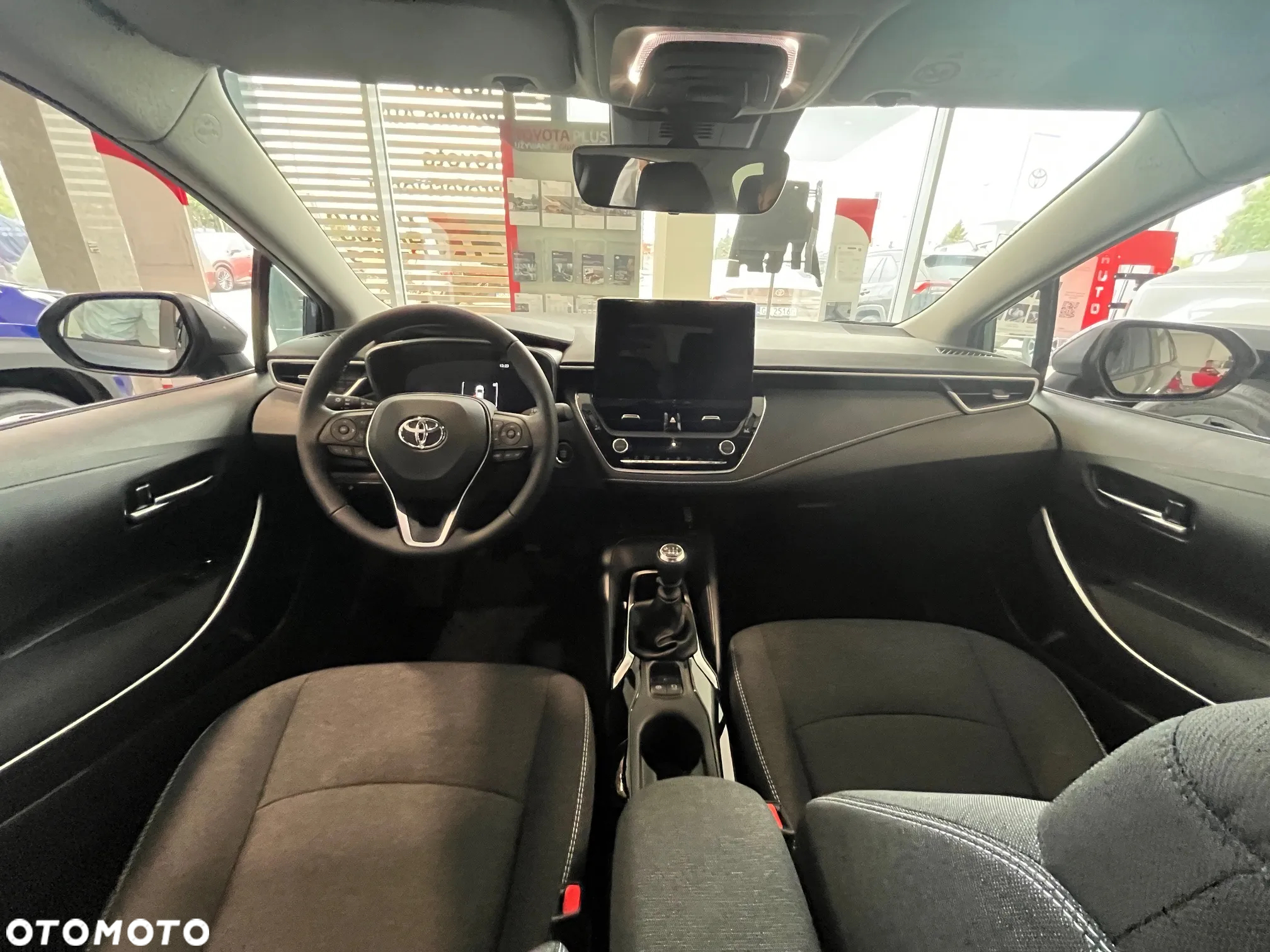 Toyota Corolla 1.5 Comfort - 25