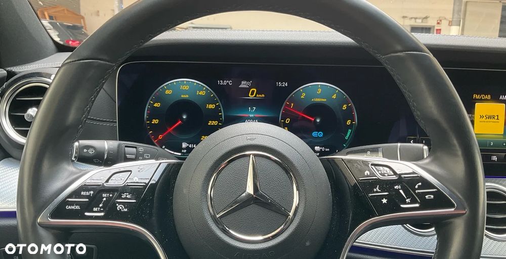 Mercedes-Benz Klasa E 300 de PHEV 4-Matic Avantgarde 9G-Tronic - 6