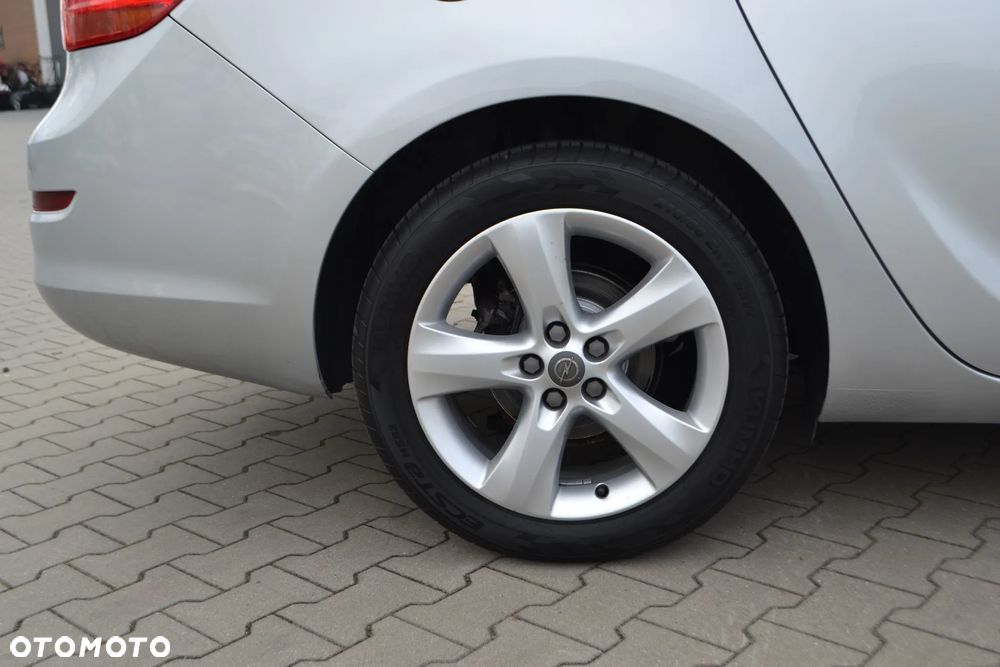 Opel Astra - 11