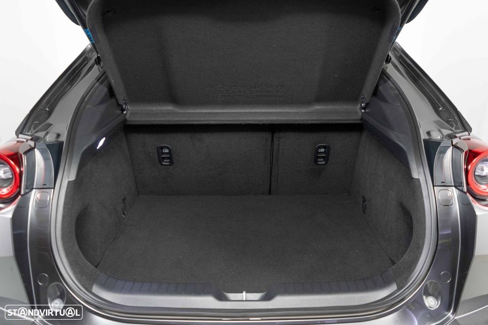 Mazda MX-30 e-SKYACTIV Excellence - 14