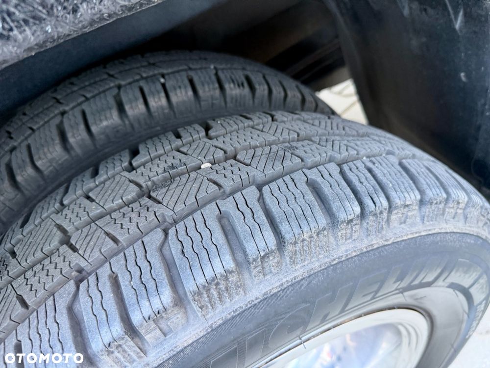 Mercedes-Benz Sprinter 519 24 miejsca 3.0 V6 automat turystyczny - 34