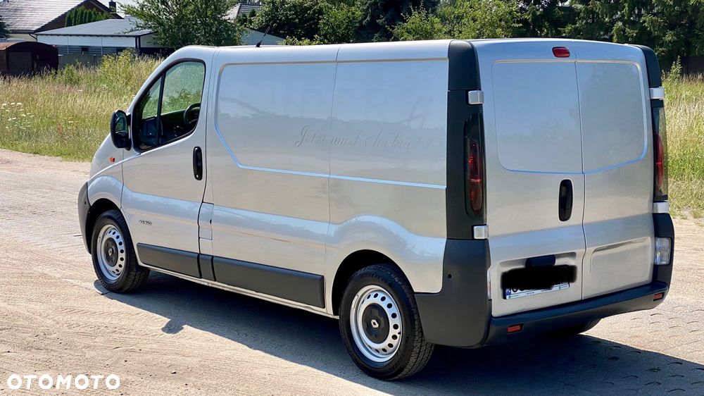 Renault Trafic - 2