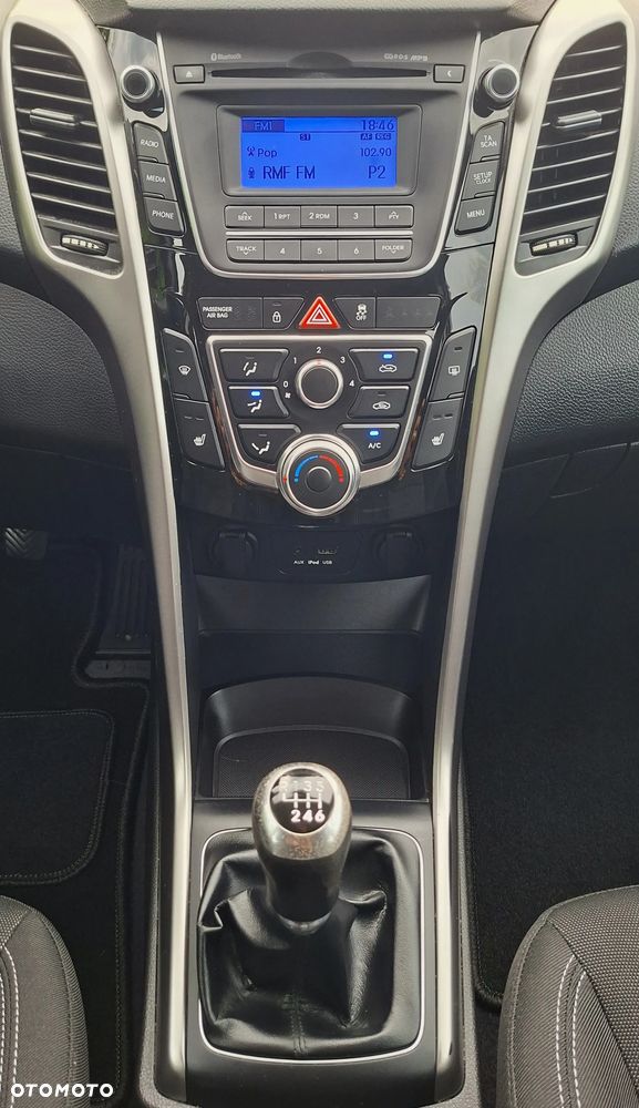 Hyundai i30 i30cw 1.4 Fifa World Cup Edition - 8