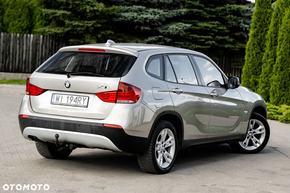 BMW X1 sDrive18d - 8