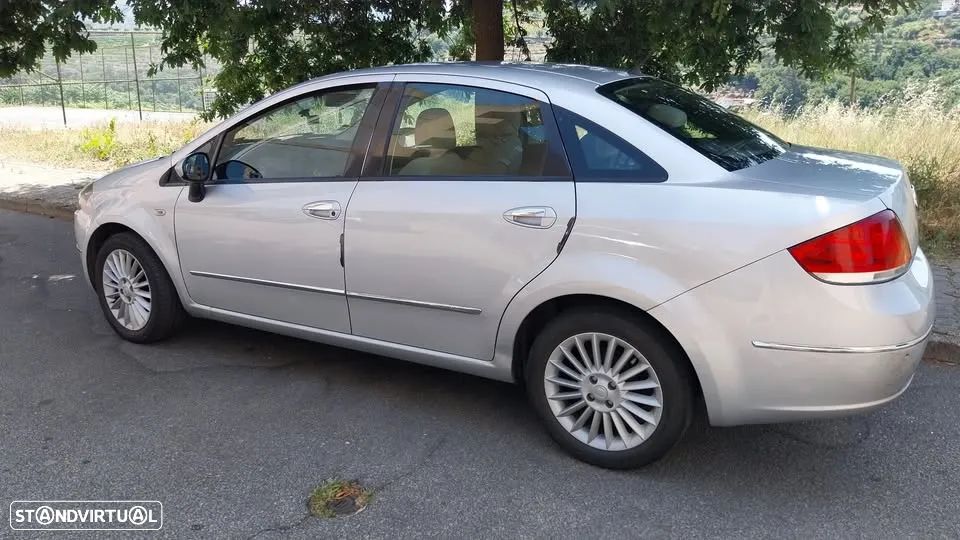 Fiat Linea 1.3 M-Jet Emotion - 1