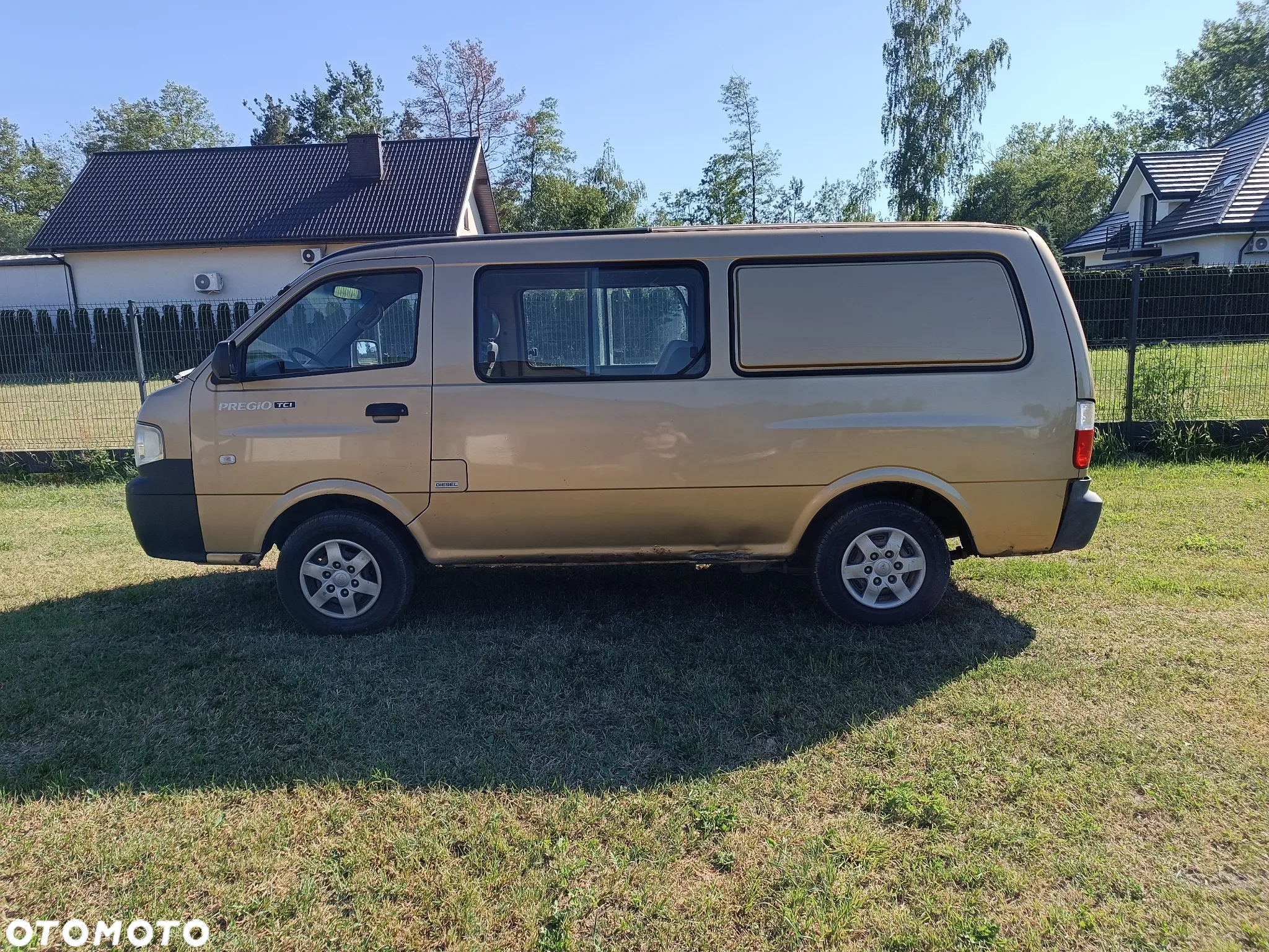 Kia Pregio 2.5 TCI - 2