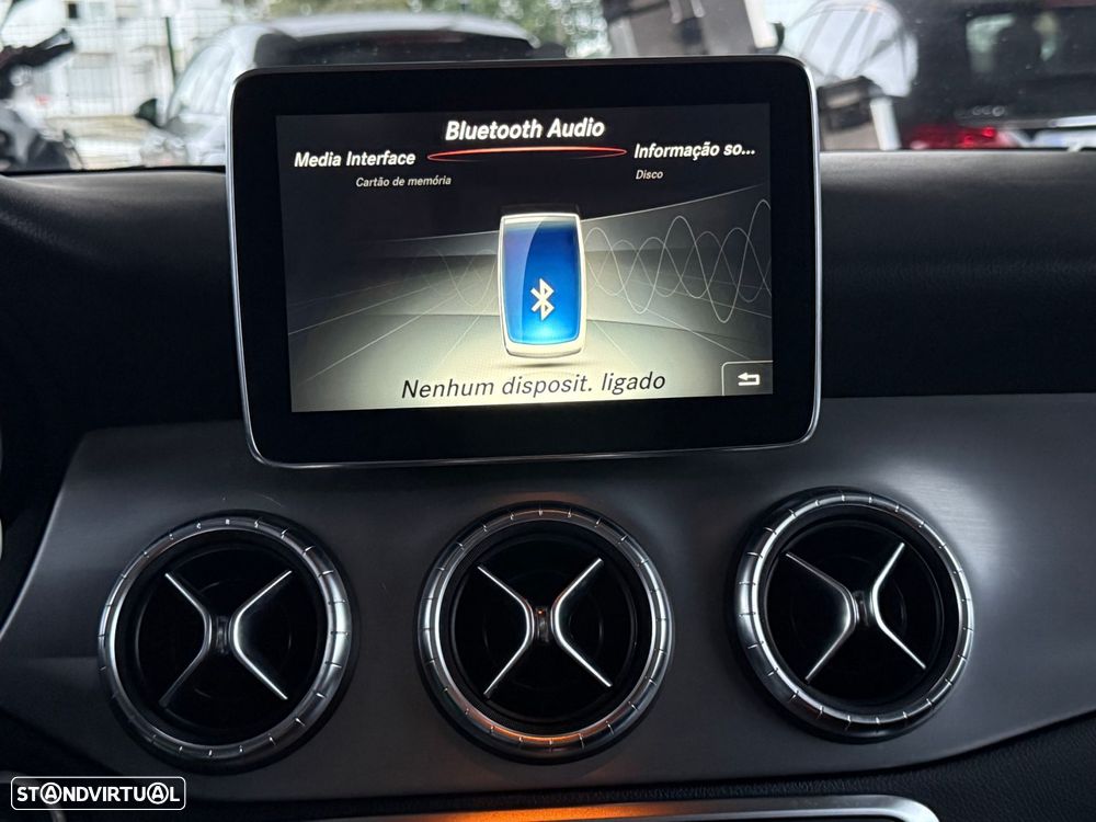 Mercedes-Benz CLA 200 d 7G-DCT AMG Line - 28