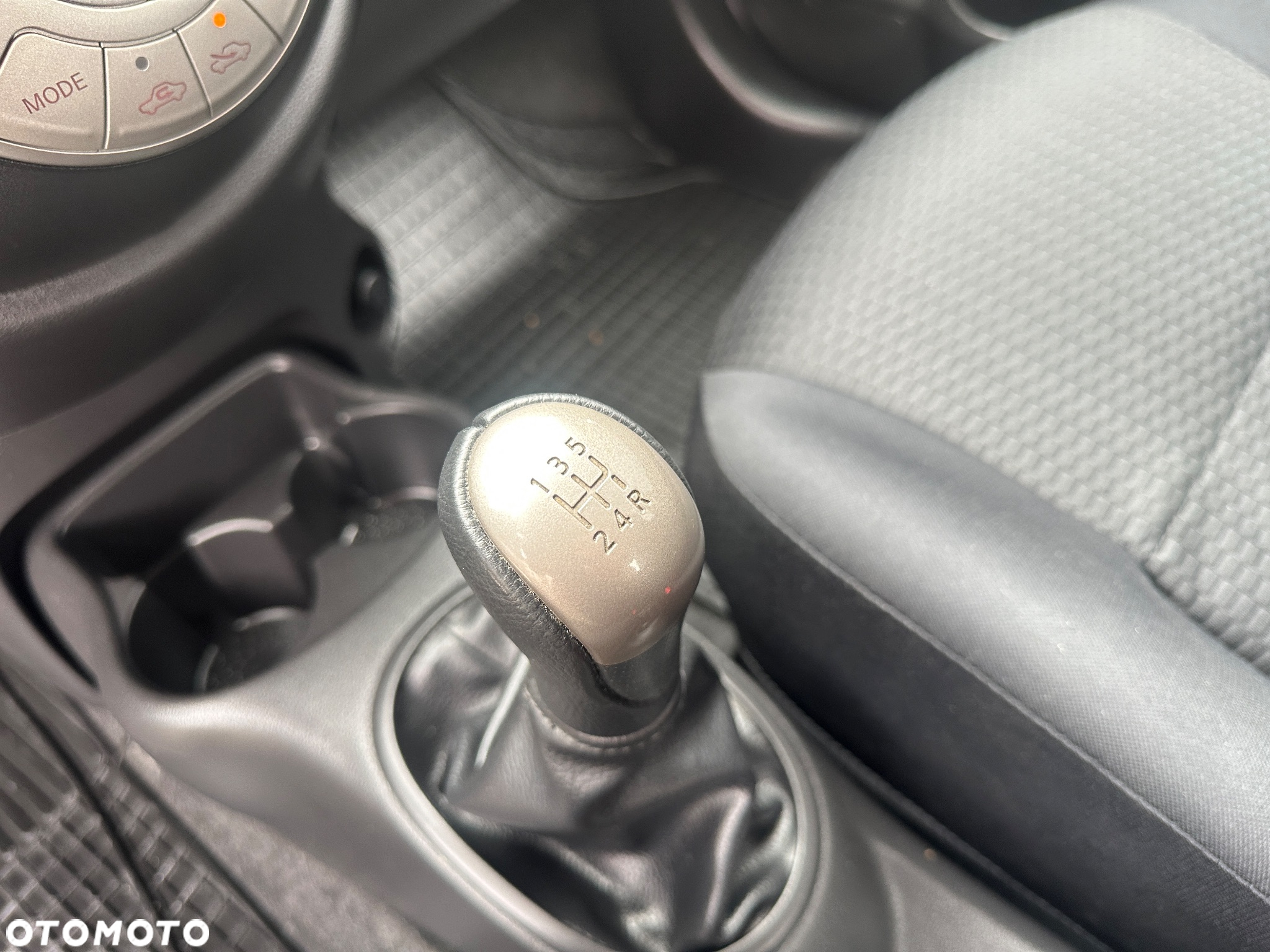 Nissan Micra 1.2 Tekna - 23