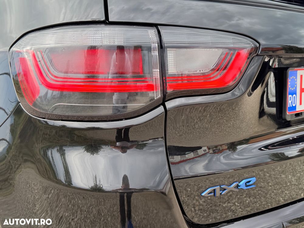 Jeep Compass 1.3T 4xe AT6 PHEV S - 37