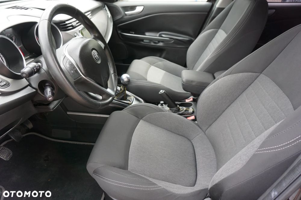 Alfa Romeo Giulietta 1.4 TB 16V Impression - 9