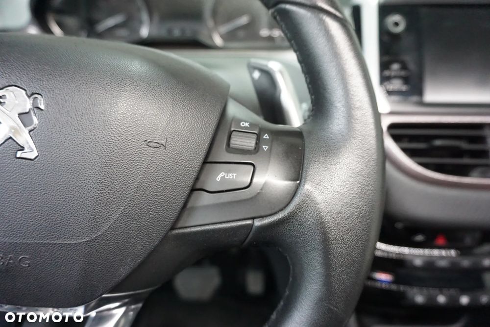 Peugeot 2008 82 e-VTI ETG5 Active - 33