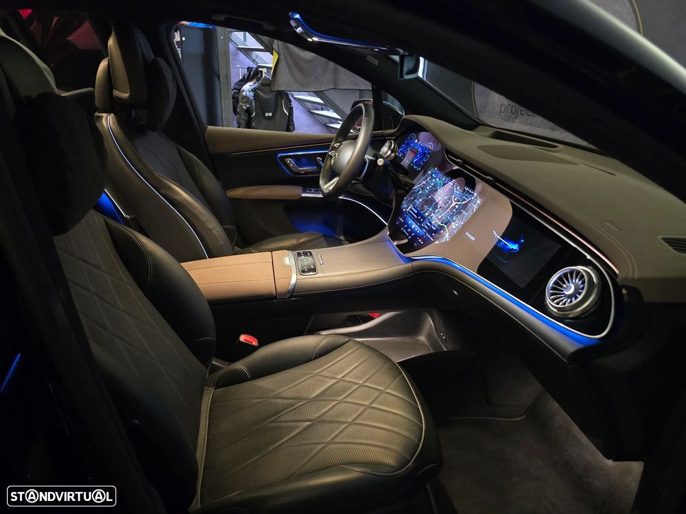 Mercedes-Benz EQS SUV 450 4Matic Electric Art Advanced Plus - 32