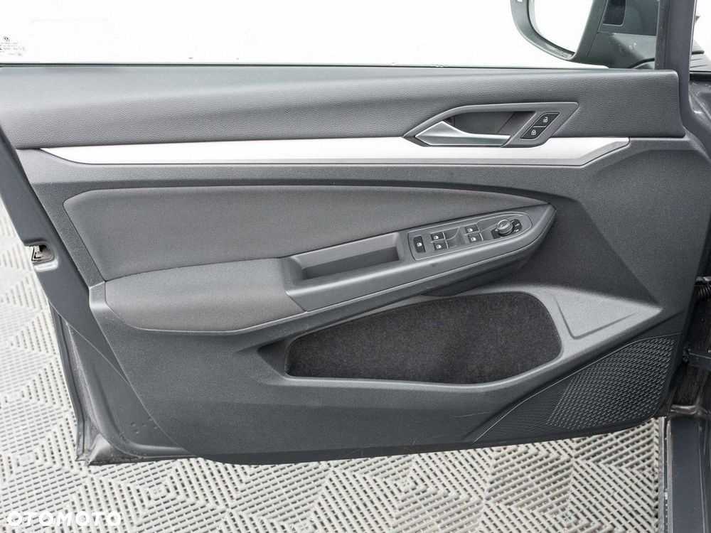 Volkswagen Golf 1.5 eTSI EVO Life DSG - 10