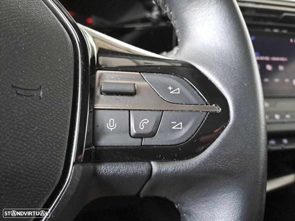 Peugeot 308 1.2 PureTech Active Pack - 17