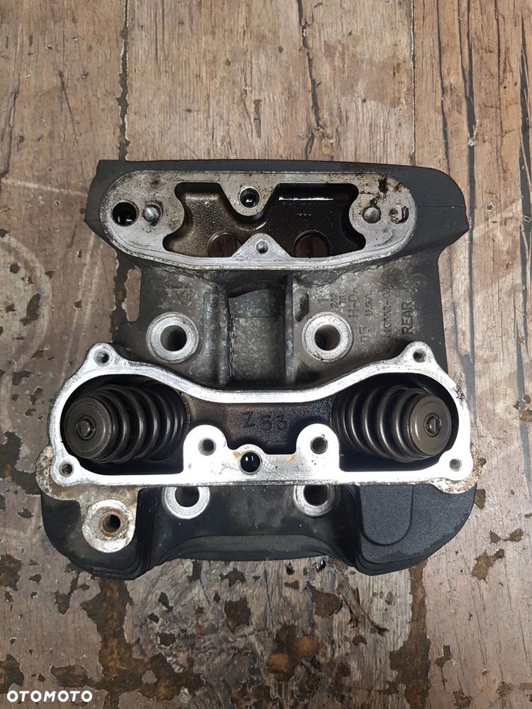 Głowica tył zawory Harley Davidson Sportster XL883 - 3