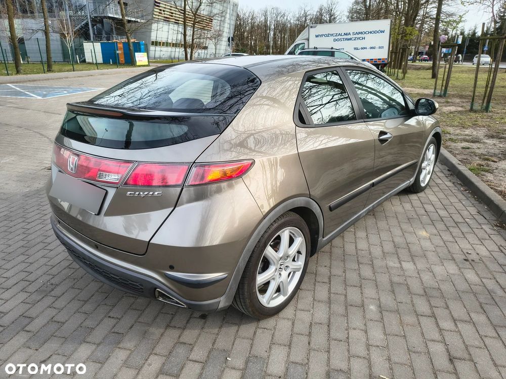 Honda Civic 1.8 Sport - 7
