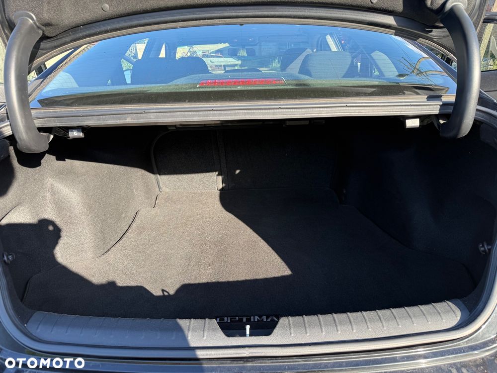 Kia Optima - 19