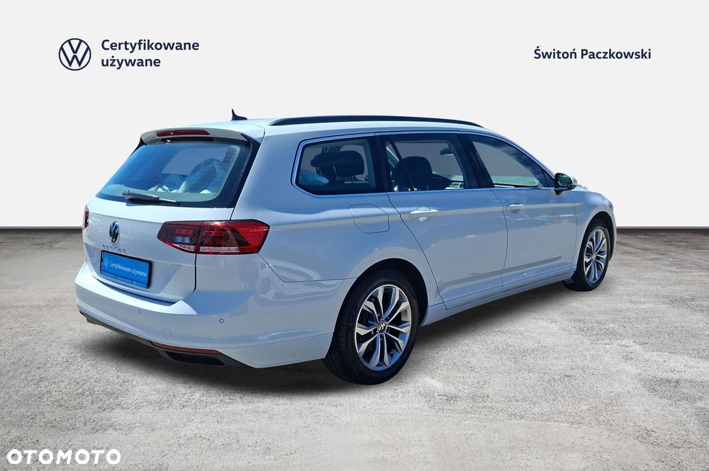 Volkswagen Passat - 6