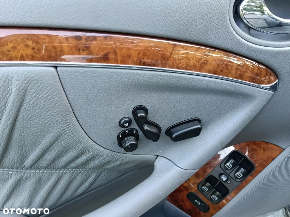 Mercedes-Benz CLK 280 Elegance - 38