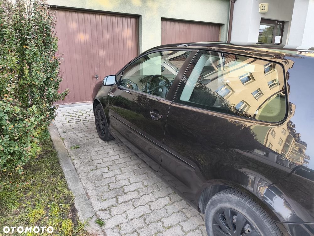 Volkswagen Polo 2005 photo 3