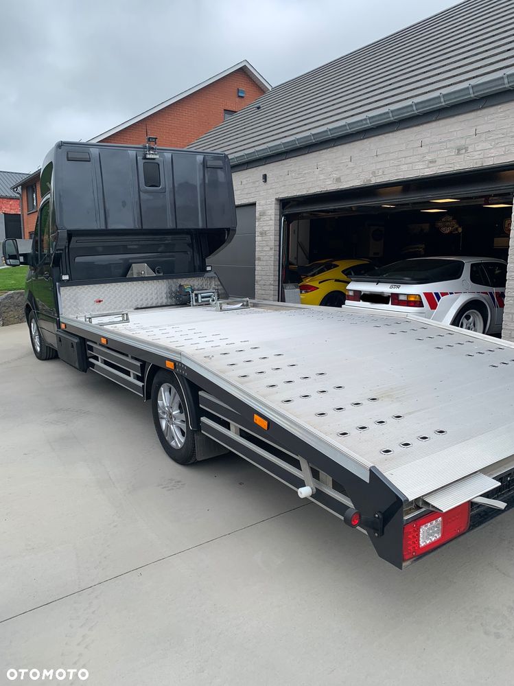 Mercedes-Benz Sprinter - 3