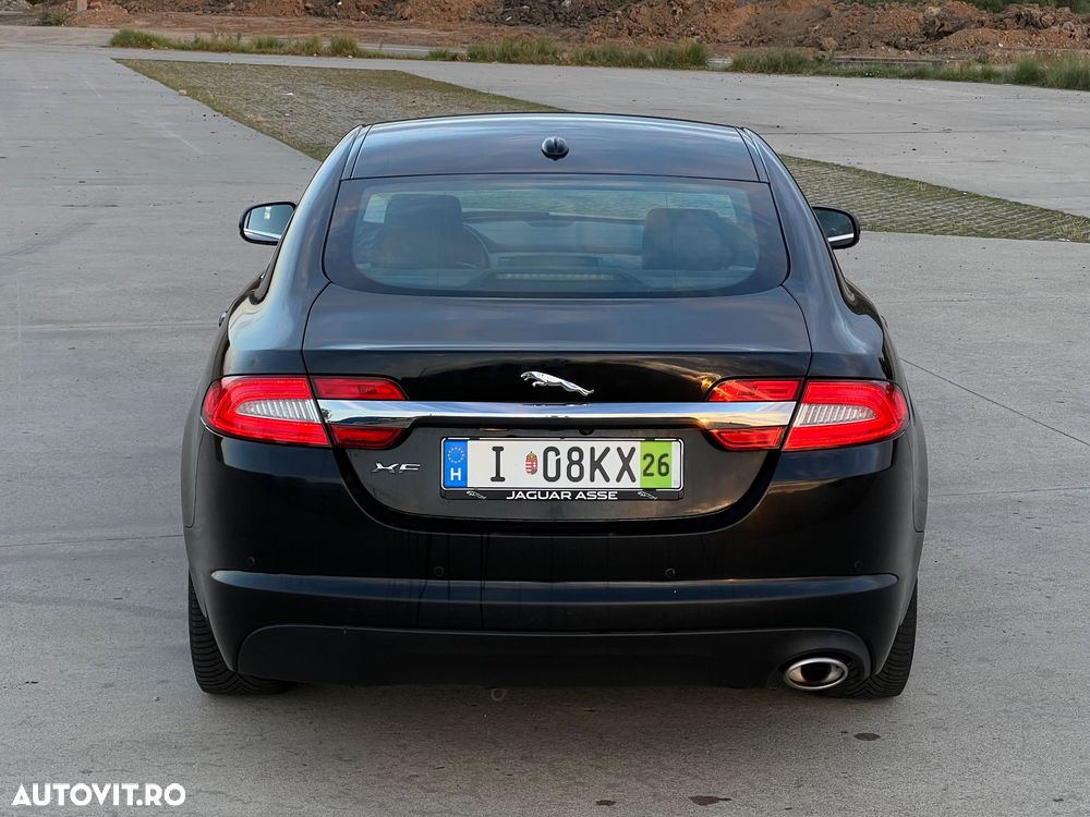 Jaguar XF 2.2D - 4