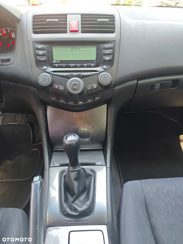 Honda Accord 2.0 Comfort - 5