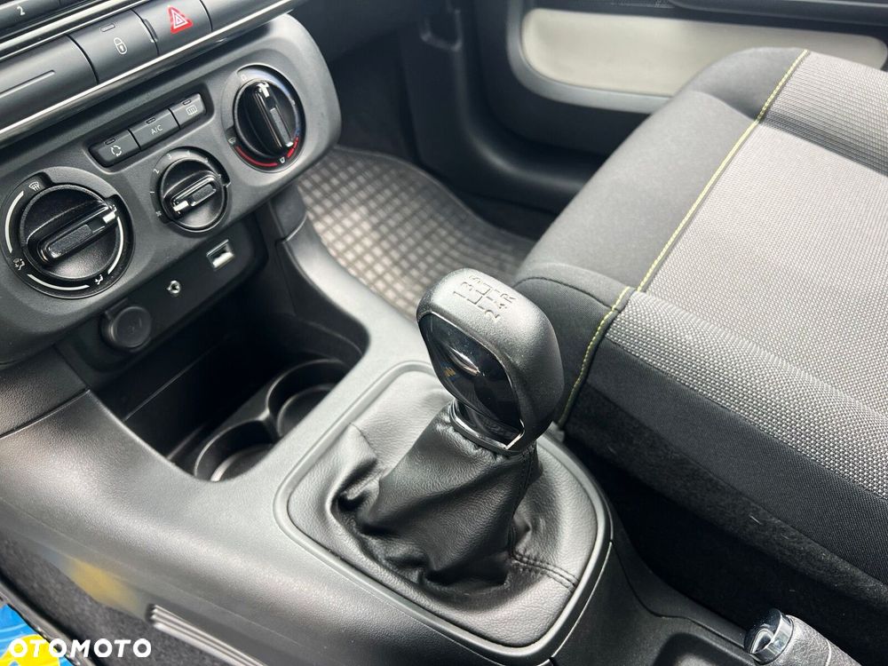 Citroën C3 1.2 PureTech Feel - 19