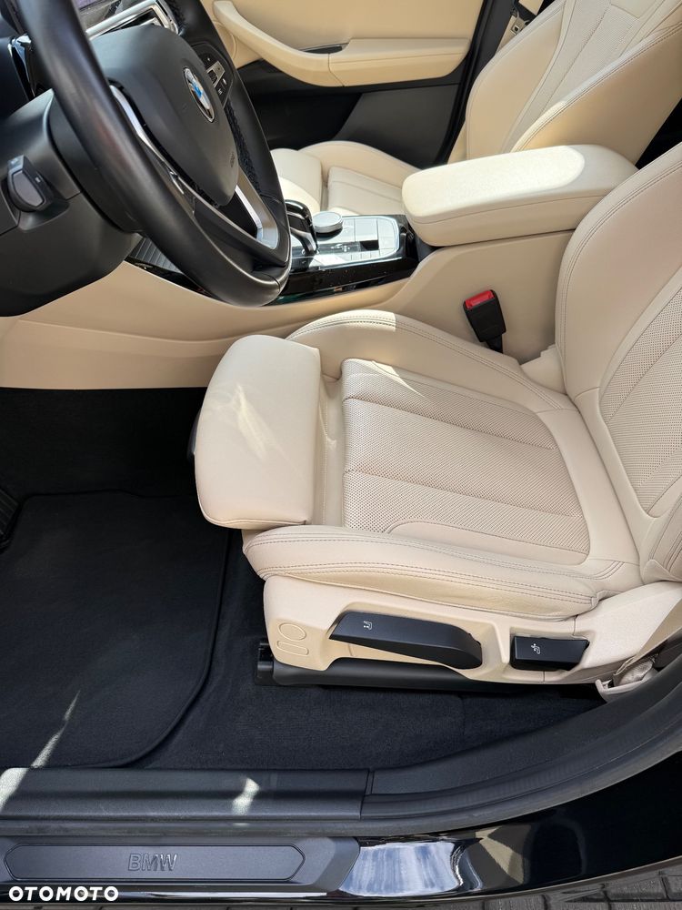 BMW X3 - 24