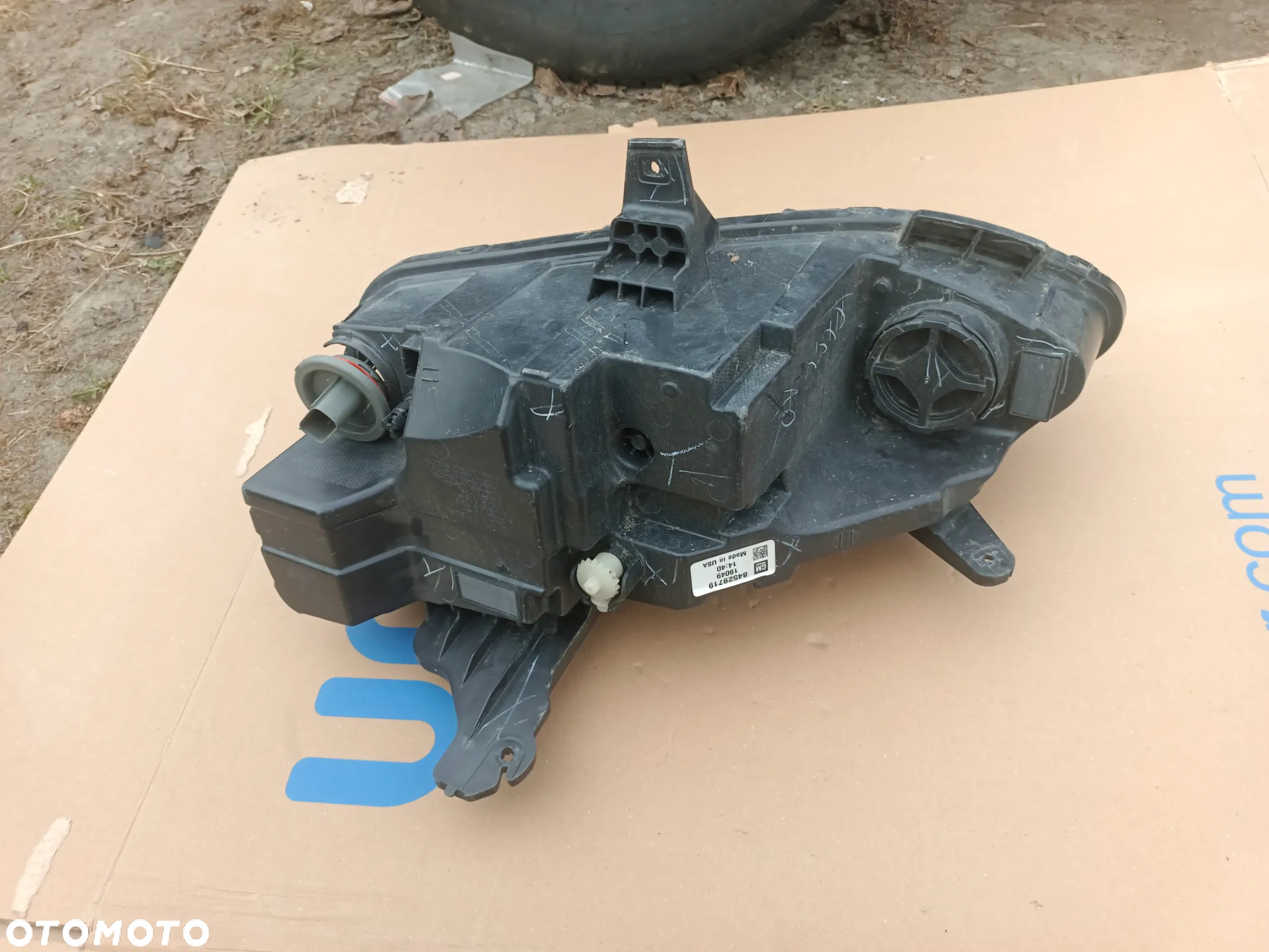 Lampa prawy przód Chevrolet Camaro 2019- rs ss 84529719 - 2
