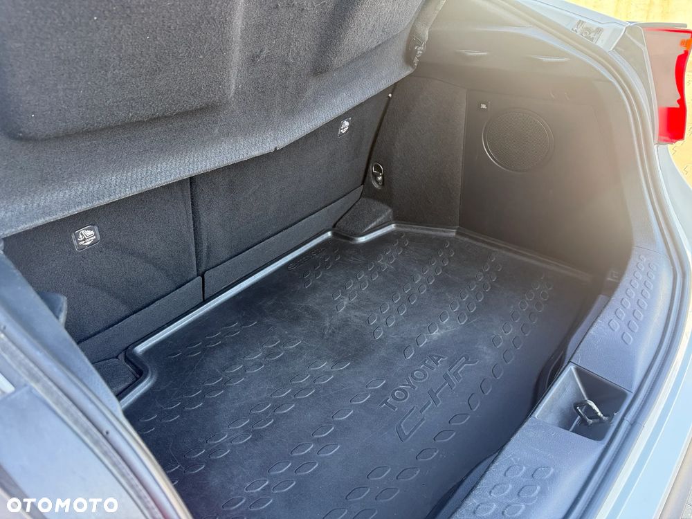 Toyota C-HR 1.8 Hybrid GPF GR Sport - 25