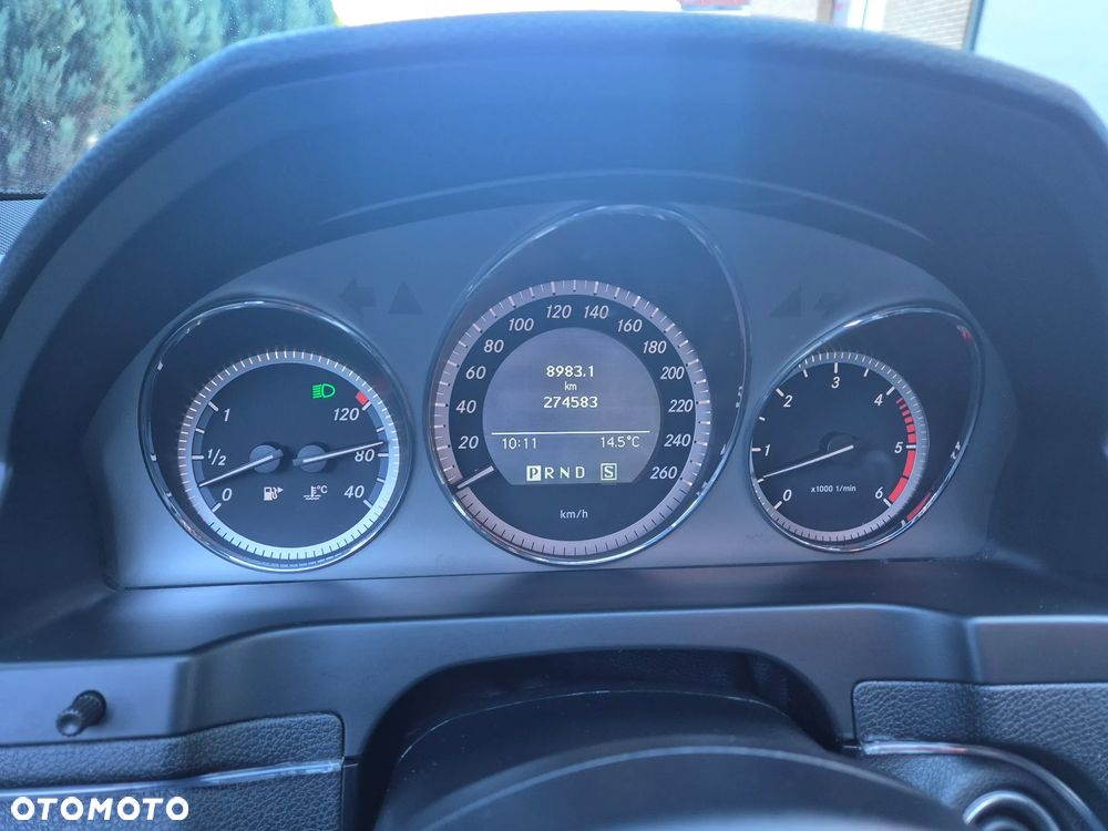 Mercedes-Benz Klasa C 320 T CDI DPF 4Matic 7G-TRONIC Avantgarde - 15