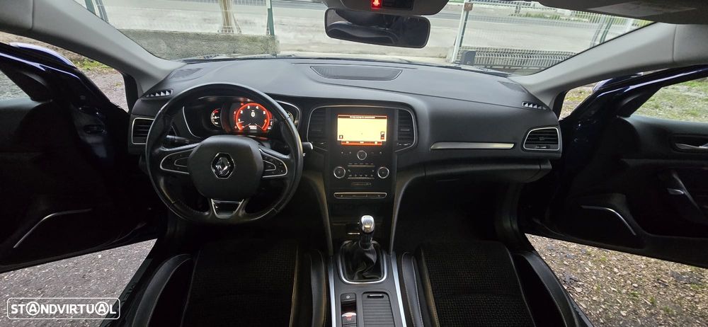 Renault Mégane 1.2 TCE Limited - 19