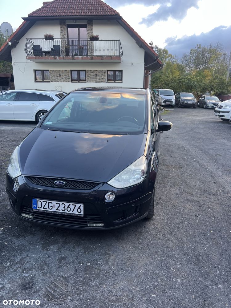 Ford S-Max - 1