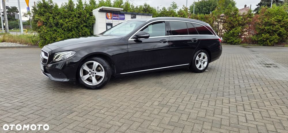 Mercedes-Benz Klasa E 220 d 9G-TRONIC - 5