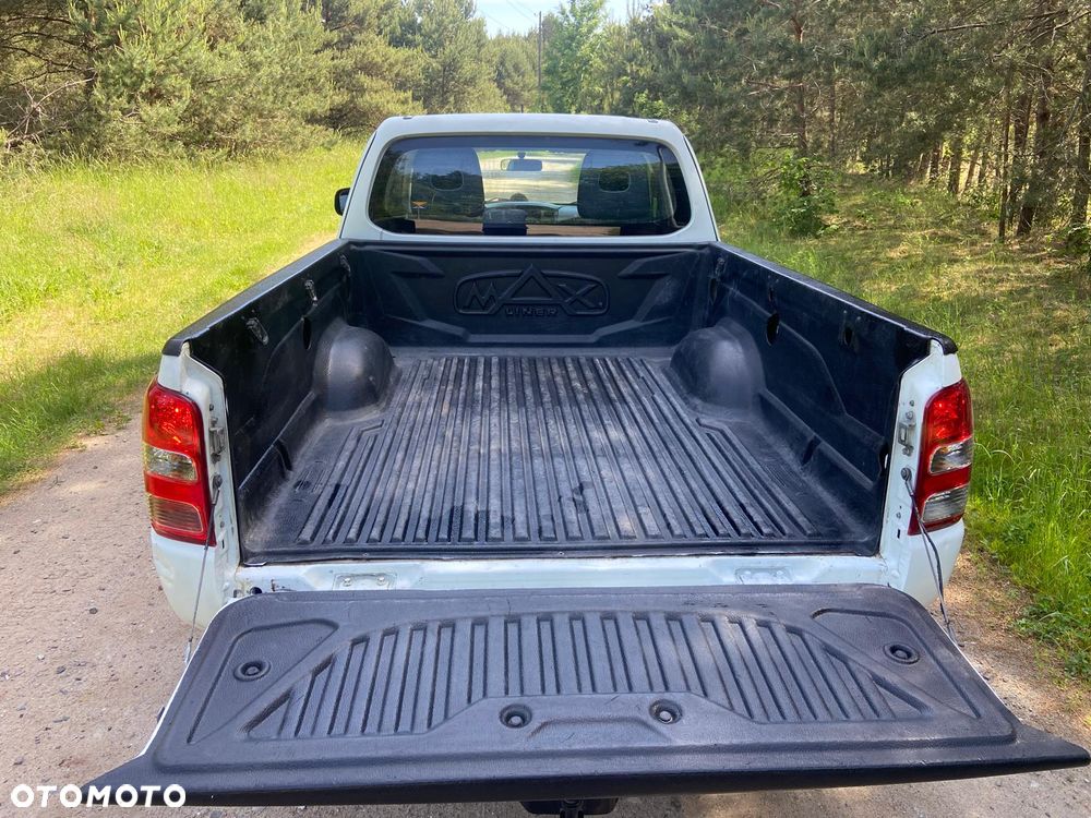 Mitsubishi L200 2.4 d CC Invite EU6 - 11