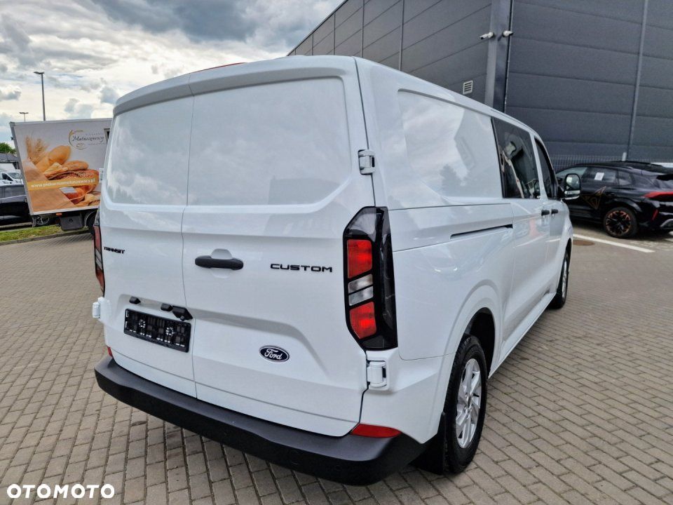 Ford Transit Custom - 7