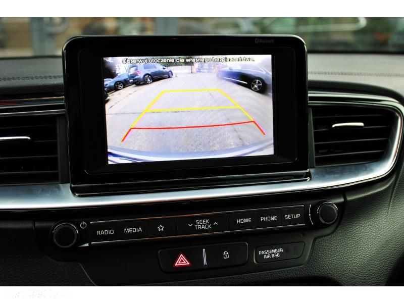 Kia Ceed 1.6 CRDi mHEV L DCT - 19