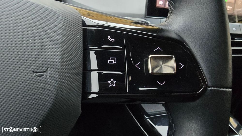 MG MG4 64 kWh Luxury - 16