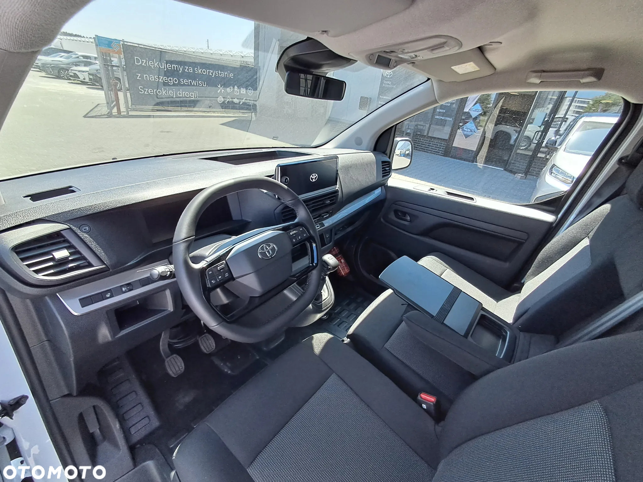 Toyota Proace Long - 16