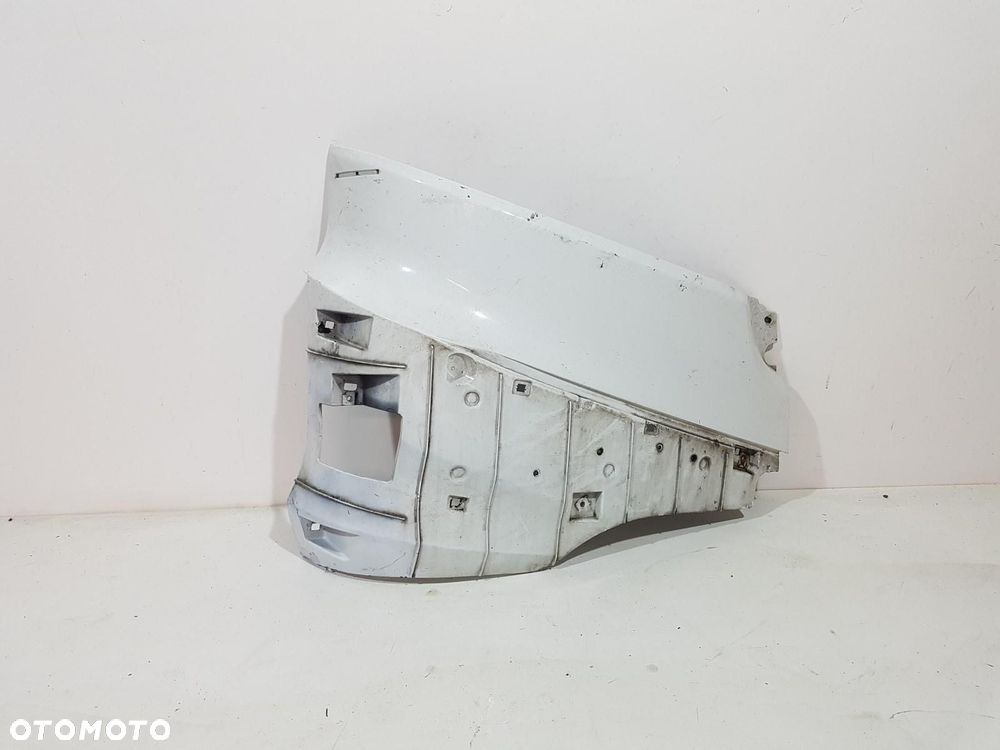 IVECO S WAY NAROŻNIK ZDERZAK PRZÓD PRZEDNI PRAWY 5802303059 ORYGINAŁ - 1