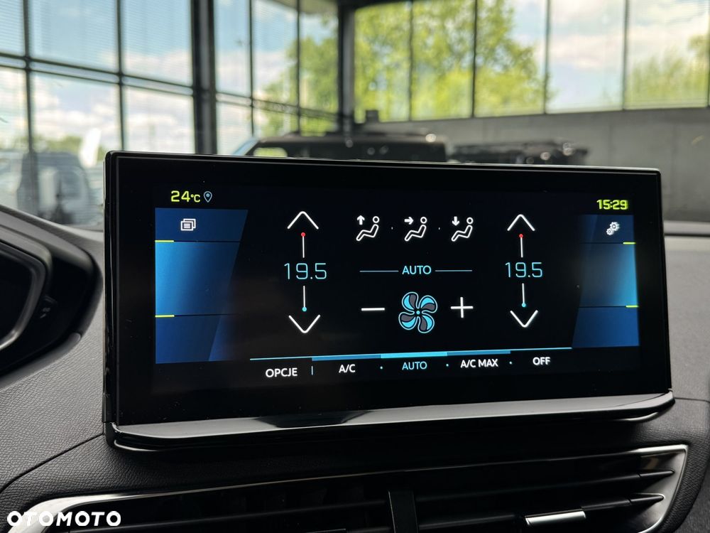 Peugeot 3008 1.6 PureTech Hybrid PHEV Allure Pack S&S EAT8 - 31