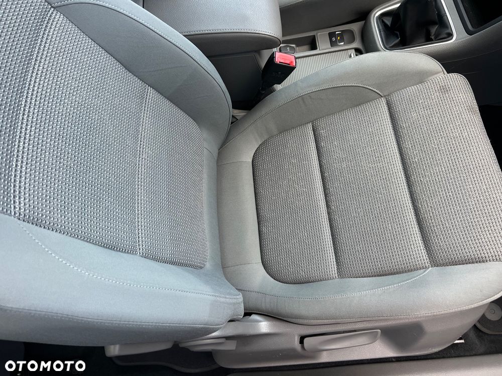 Volkswagen Sharan 2.0 TDI Comfortline - 18