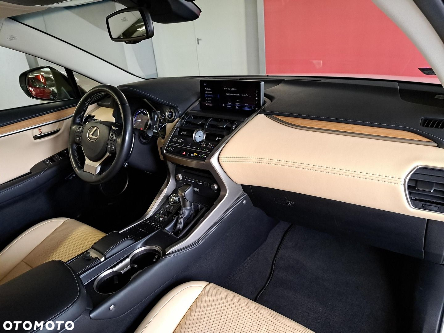 Lexus NX 300h Omotenashi AWD - 15