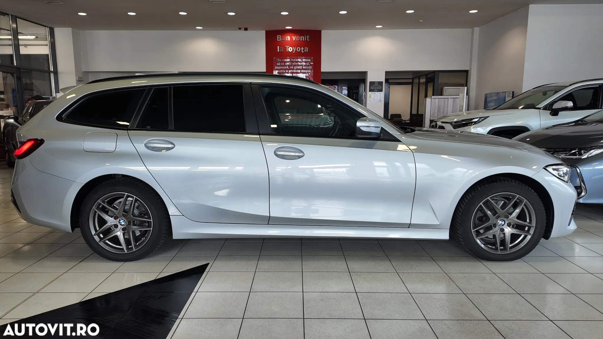 BMW Seria 3 320d Touring xDrive Aut. Advantage - 8