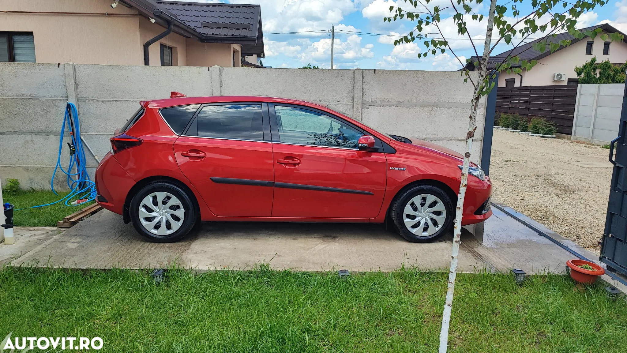 Toyota Auris - 2