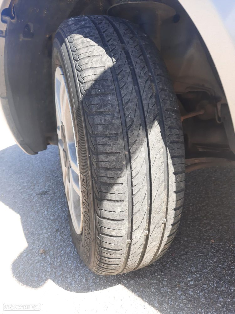 Fiat Punto 1.2 16V HLX - 7